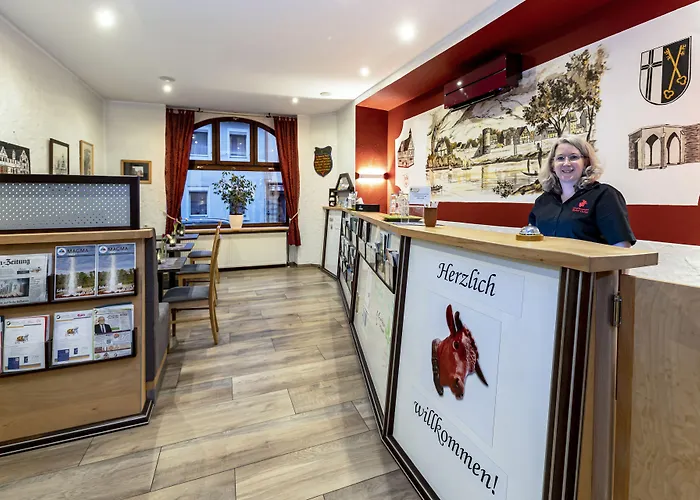 Akzent Restaurant Roter Ochse Bei Koblenz 伦斯